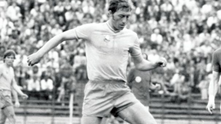 Nicolae Dobrin, desemnat de „L’Equipe” cel mai bun fotbalist român din istorie