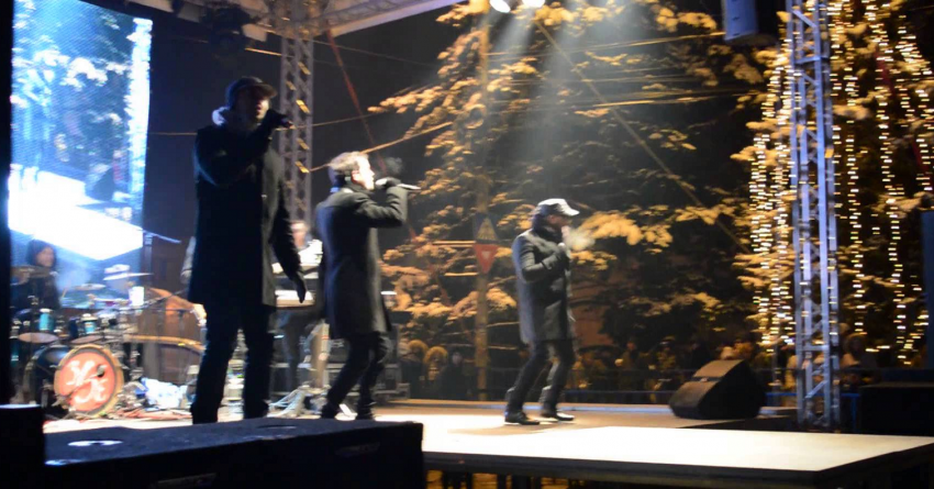 Revelion în stradă, cu 3 Sud Est