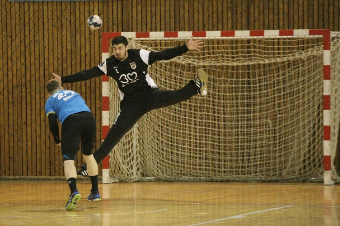 Șase handbaliști băimăreni convocați la loturile naționale