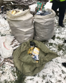 Băimărean prins cu peste 3.300 de pachete cu țigări de contrabandă