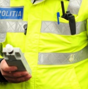 Șoferiță, depistată la volan cu o alcoolemie peste 1mg/l în aerul expirat