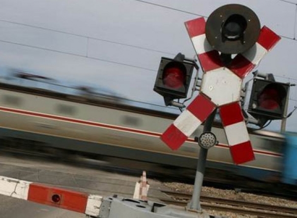 Cu ochii pe zona trecerilor la nivel cu calea ferată   