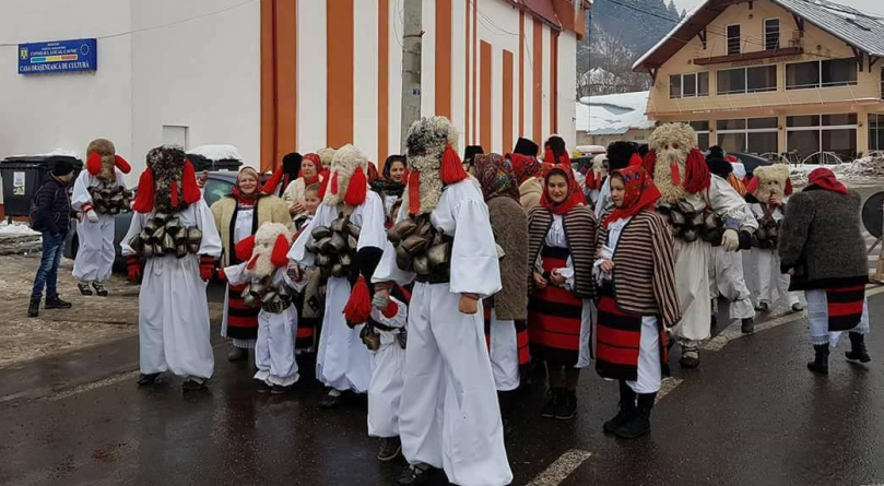 La Cavnic, paradă dominată de brondoși