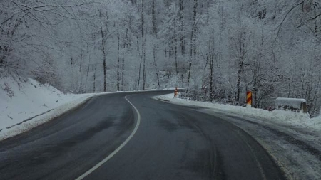 Unde puteți anunța problemele din trafic