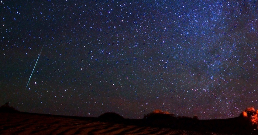 Daca azi noapte era senin,  în fiecare oră  s-ar fi  putut vedea 120 de stele căzătoare
