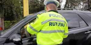 Și-a încercat omul norocul!…: În județul Maramureș, un șofer a vrut să mituiască doi agenți de poliție, din Șomcuta Mare. A fost refuzat!