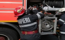 Incendiu la un imobil de locuințe din Băița