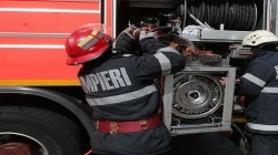 Incendiu la un imobil de locuințe din Băița