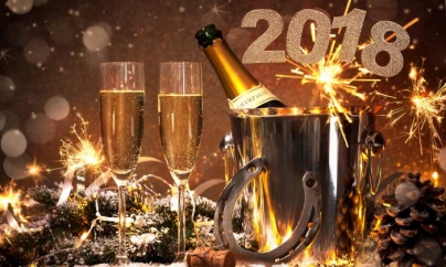 La mulţi ani frumoşi, oameni buni!