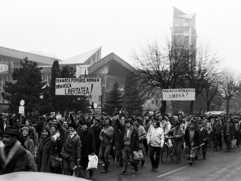 În 1989, în Baia Mare, de Crăciun, ne-am luat porția de … tutun