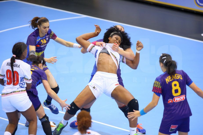 A patra victorie la CM: România – Angola: 27-24 (14-14)