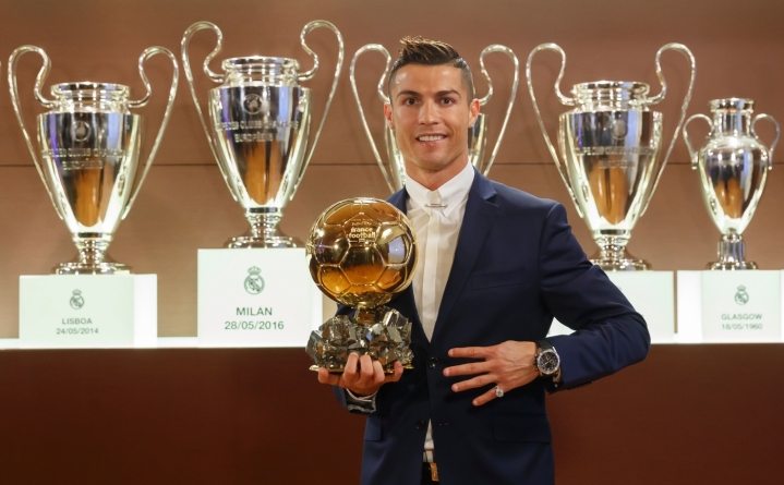 Ronaldo – Messi: 5-5 la ”Baloane de aur”