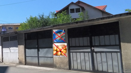 Consilierii băimăreni vor să interzică varza murată și cartofii din garaje