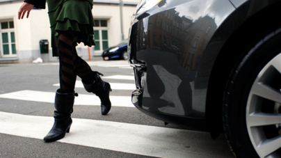 Accidente fără frontiere: un portughez a rănit o româncă pe o trecere de pietoni din Seini