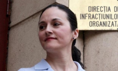 Condamnată la ”mititica”, Alina Bica-i în Costa Rica
