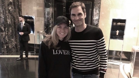 Drumul legendelor: Simona Halep, un dublu mixt cu Roger Federer