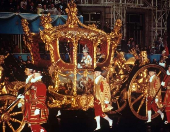 Ce-a avut de tras în trăsură regina Elisabeta a II-a