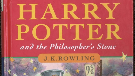 Șuteli cu ștaif. Au ajuns hoții să fure cărți!