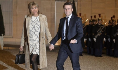 Șef de stat bănuit că ar fi scris o carte erotică despre ”zburdălniciile” cu femeia care i-a devenit nevastă