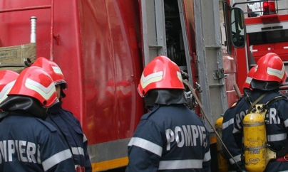 Incendii în Maramureș: un porc făcut scrum și acoperișuri parțial distruse