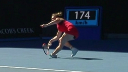 Îngrijorare pentru Simona Halep și cea mai frumoasă lovitură de la Australian Open (VIDEO)