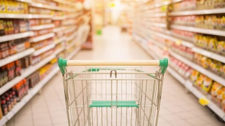 Se lansează Monitorul preţurilor la alimente – consumatorii vor putea compara preţurile produselor din lanţurile de magazine
