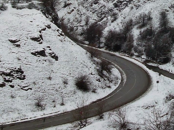 De la limita localității Baba spre Sălaj, DJ 109F  este închis circulației rutiere