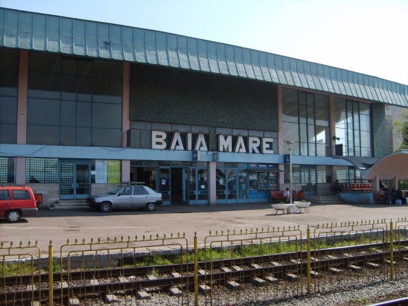 Campania „Selfie-ul pe tren nu ia like-uri, ia vieți!” s-a desfășurat și în gara CFR din Baia Mare