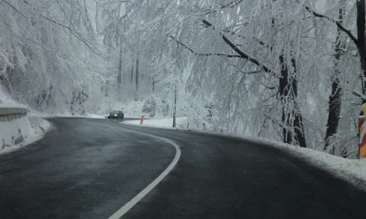 Cum mai stăm cu drumurile și ce vreme ne paște