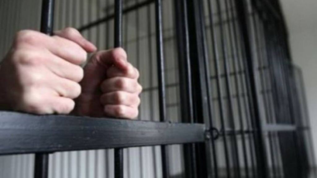 Un băimărean care era urmărit național a fost prins și depus în Penitenciarul Baia Mare