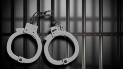 Doi maramureșeni au fost ridicați de polițiști și duși la închisoare