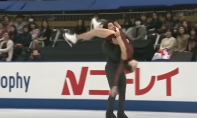 O pereche de patinatori de la JO de iarnă schimbă o figură din program, considerată prea… sugestivă (VIDEO)