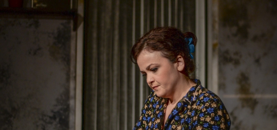 Poftiți la teatru, la ”Prah”