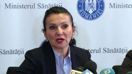 Ministrul Sănătății, Sorina Pintea, se luptă cu cancerul