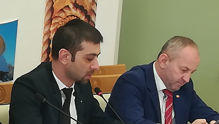 Fisură la vârful  CJ. Nimeni nu se dă în lătureni de la jocuri (VIDEO)