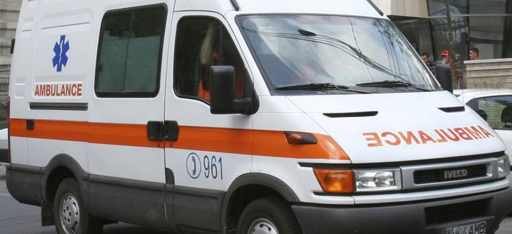 A accidentat o femeie și a lăsat-o să zacă în șanț