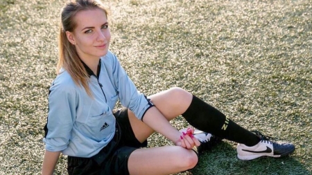 Cea mai sexy arbitră din lume (VIDEO)