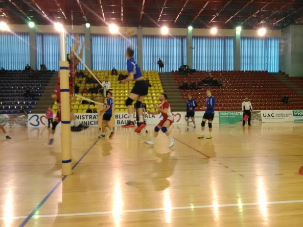 Derby local de complezență