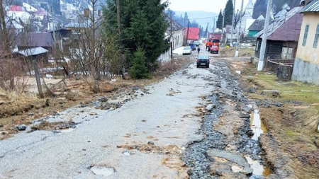 Râul Lăpuș, poluat accidental cu deversări din Mina Băiuț