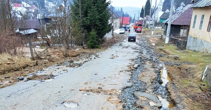 Râul Lăpuș, poluat accidental cu deversări din Mina Băiuț