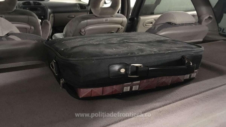 Tânăr și neliniștit prins cu contrabanda