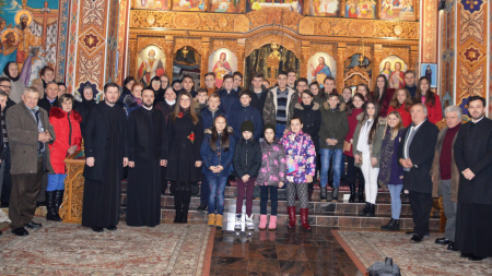 Dialog cu tinerii ortodocşi despre unitatea de neam şi credinţă