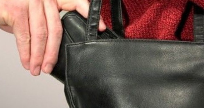 În preajma lui Moș Nicolae, se înmulțesc furturile