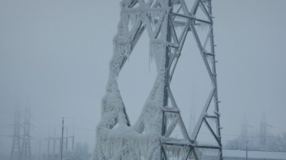 În Borșa, grupuri electrogen alimentează trei din cele opt posturi afectate de vânt și zăpada viscolită