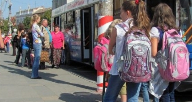 Devine obositor: proiectul de hotărâre privind tarifele la transportul public în Baia Mare, retras pentru a patra oară