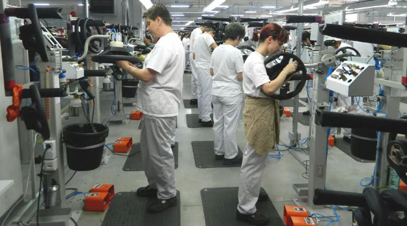 Se închide fabrica de volane din Baia Mare