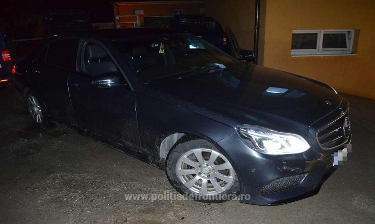 Un Mercedes de peste 25.000 de euro furat din Marea Britanie a fost găsit în Borșa