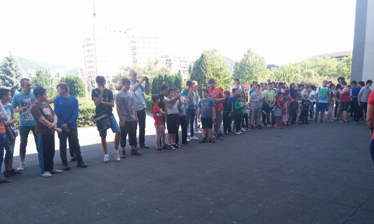 Elevi cu nevoi speciale se întrec în mai multe competiții sportive de Ziua Copilului