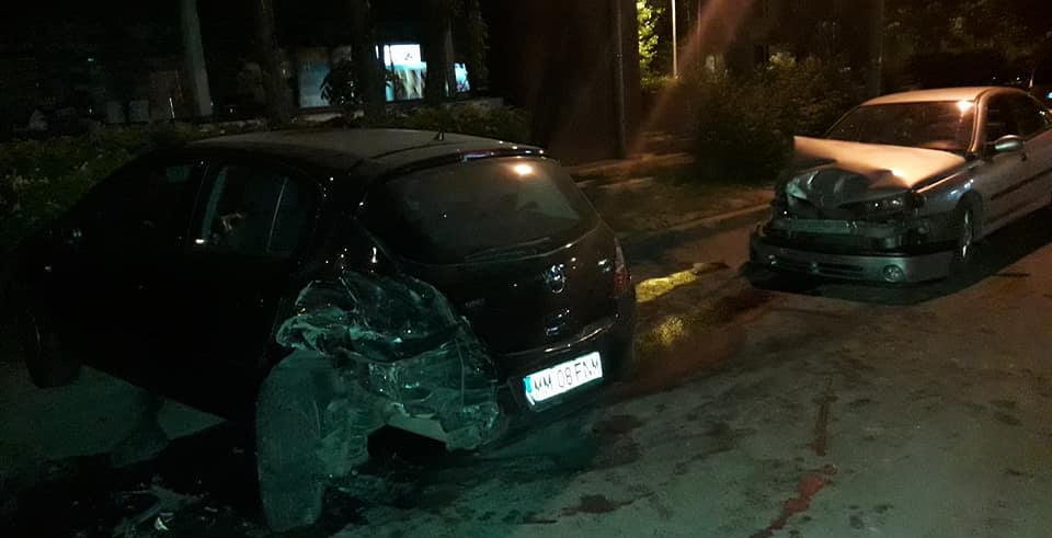 De parcă ar fi vrut să parcheze și a găsit locurile ocupate