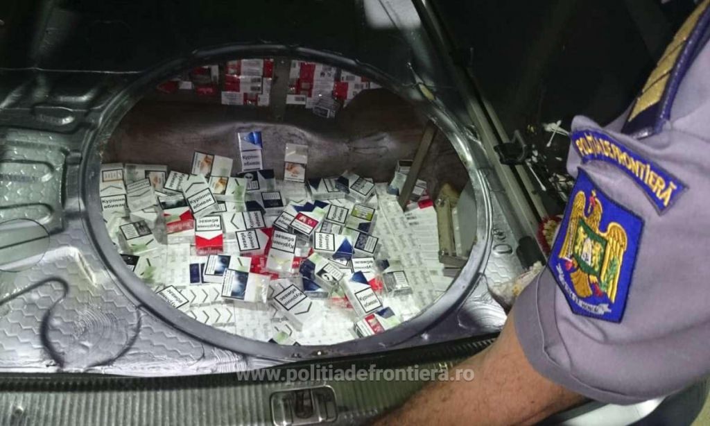 Zeci de mii de pachete cu țigări de contrabandă confiscate